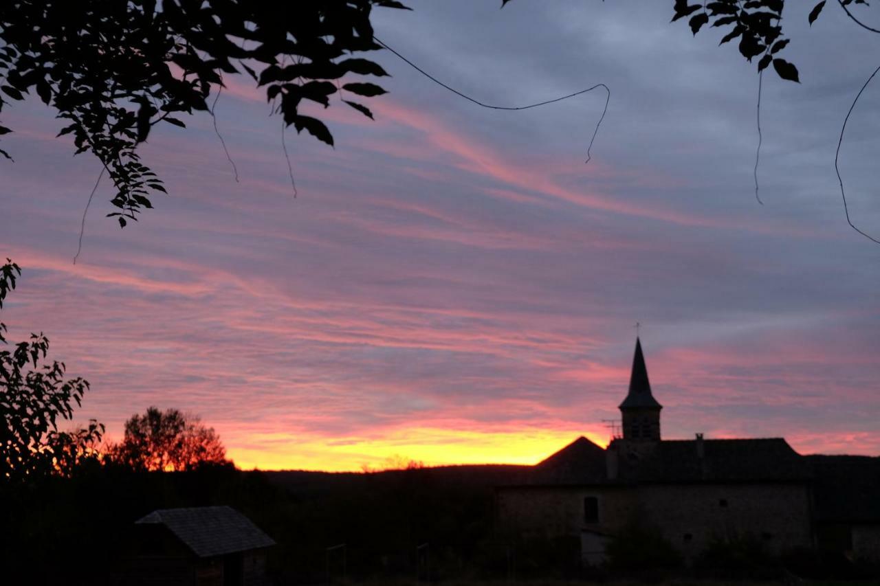 Le Couvent De Neuviale Bed & Breakfast Parisot  Eksteriør bilde
