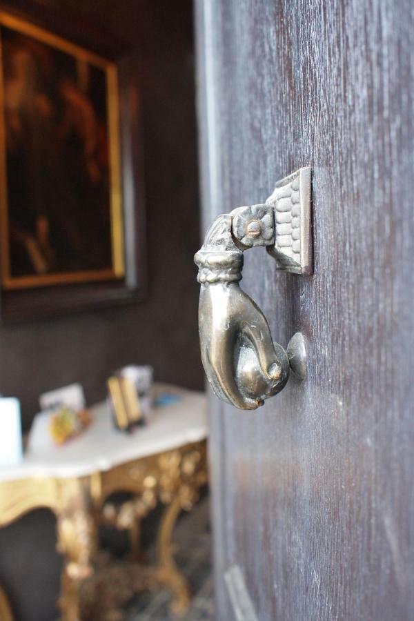 Le Couvent De Neuviale Bed & Breakfast Parisot  Eksteriør bilde